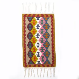 گلیم دستبافت یک و نیم متری کد 102