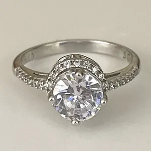 انگشتر نقره زنانه مدل سولیتر