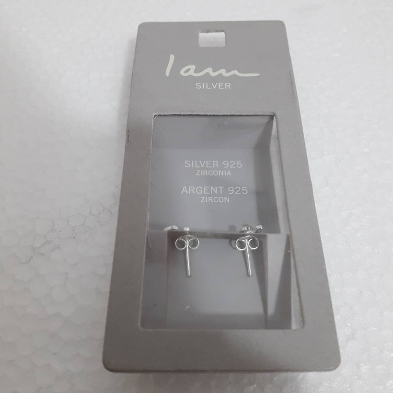 گوشواره نقره زنانه آی ام طرح نعل گوشواره نقره زنانه آی ام طرح نعل