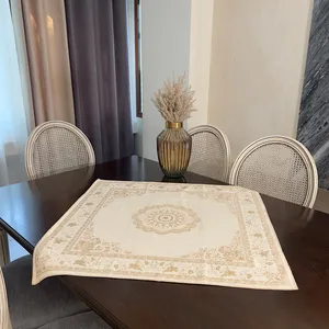رومیزی مدل مربع طرح لمه دار سایز 90×90 سانتی متر