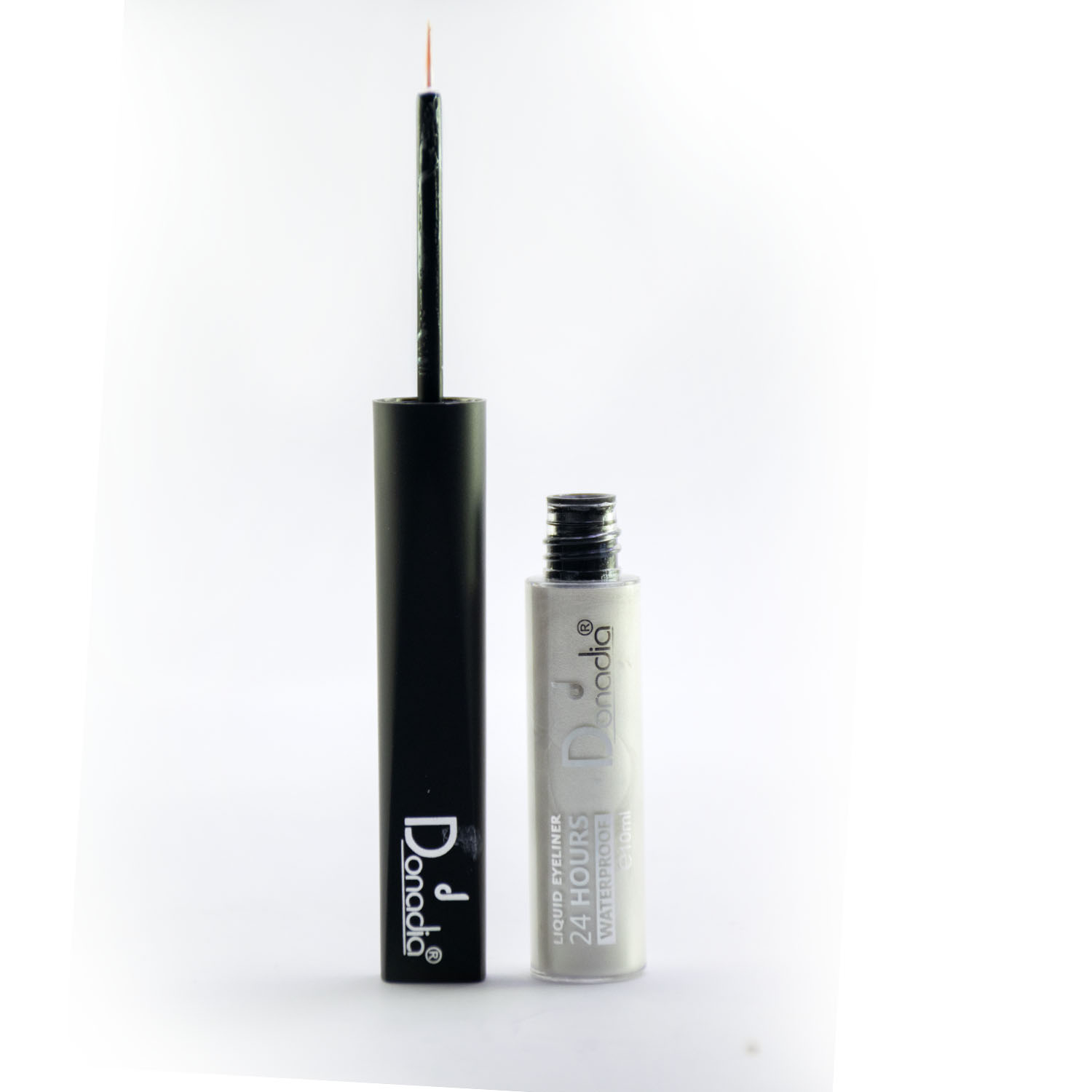 خط چشم دونادیا مدل W01