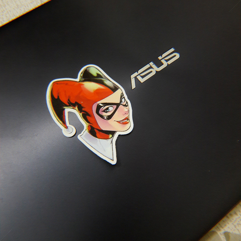 استیکر لپ تاپ مدل هارلی کوئین کد 023