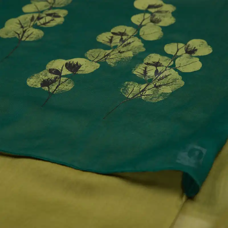 شال زنانه گدار مدل اکالیپتوس