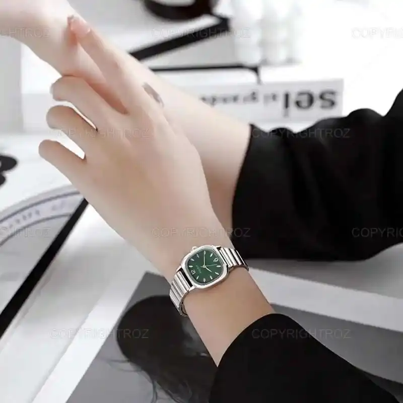 ساعت مچی عقربه ای زنانه مدل 06