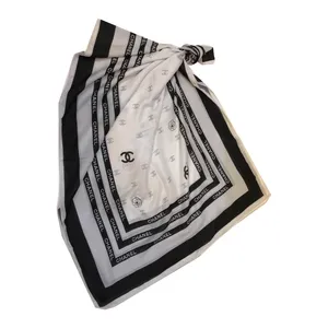 شال زنانه شانل مدل نخی کد F09