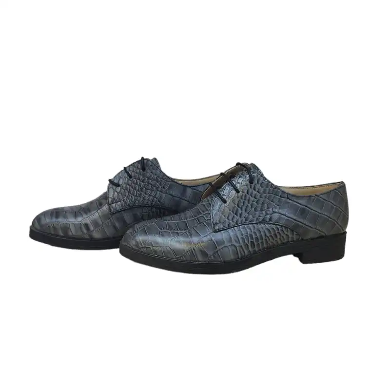 کفش زنانه مدل کوکوبندی پوست ماری چرم طبیعی رنگ طوسی