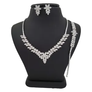 نیم ست نقره زنانه ترمه ۱ مدل فاخر کد S 0046