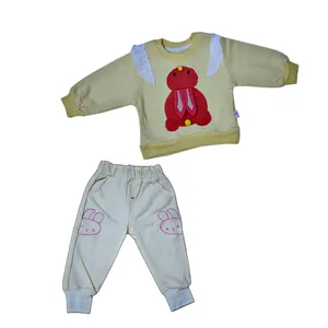 ست سویشرت و شلوار دخترانه مدل خرگوش شیطون رنگ زرد