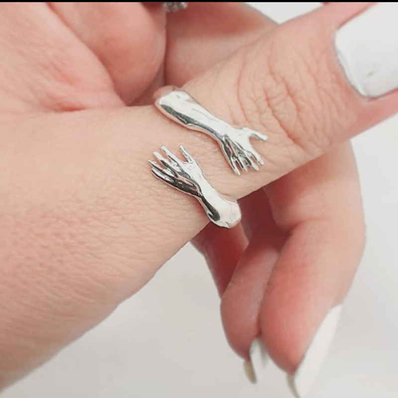 انگشتر نقره زنانه مدل آغوش کد RG111 انگشتر نقره زنانه مدل آغوش کد RG111