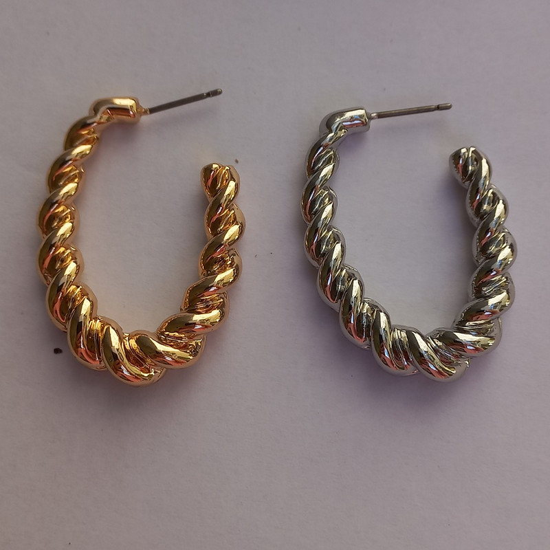 گوشواره زنانه آی ام مدل SMR 0184 مجموعه 2 عددی گوشواره زنانه آی ام مدل SMR 0184 مجموعه 2 عددی