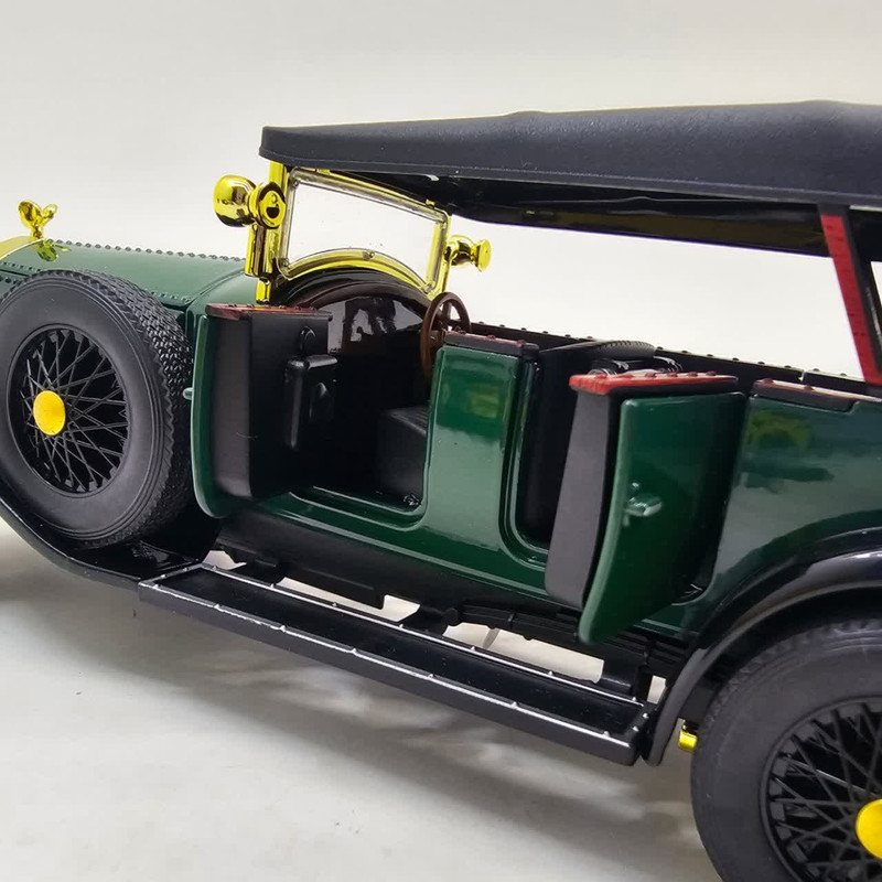 ماکت ماشین کلاسیک رولزرویس ناب سل مدل Classic metal Rolls-Royce with lights فلزی چراغدار عقب‌کش با سقف کروک و درهای بازشو