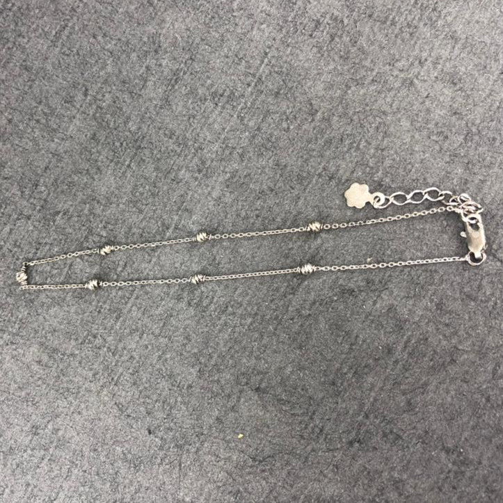 پابند نقره زنانه گیرا مدل G599