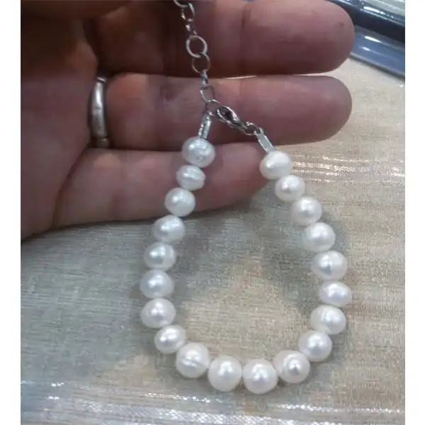 دستبند مدل مروارید طبیعی