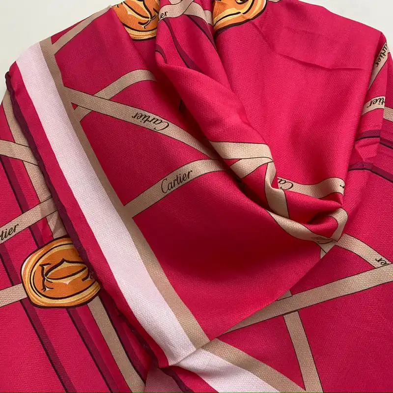 روسری زنانه مدل نخی پاییزه دور دست دوز کد 2222