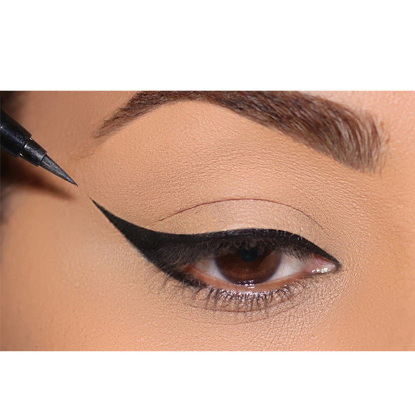 خط چشم آرت‌اسکین مدل SUPER GRAPHIC