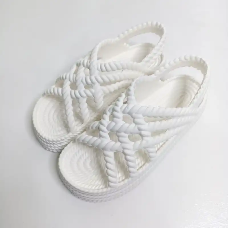 صندل زنانه پاپا مدل کارن کد 1528-WH