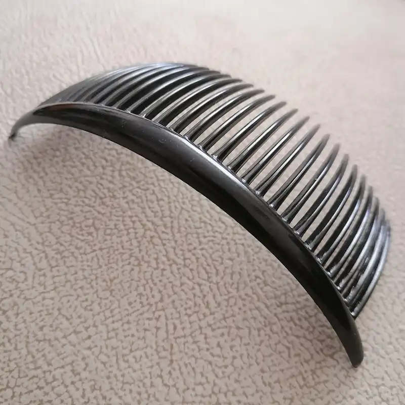 شانه مو زنانه مدل نشکن بسته 6 عددی