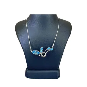 گردنبند نقره زنانه سواروسکی مدل پروانه کد 31841