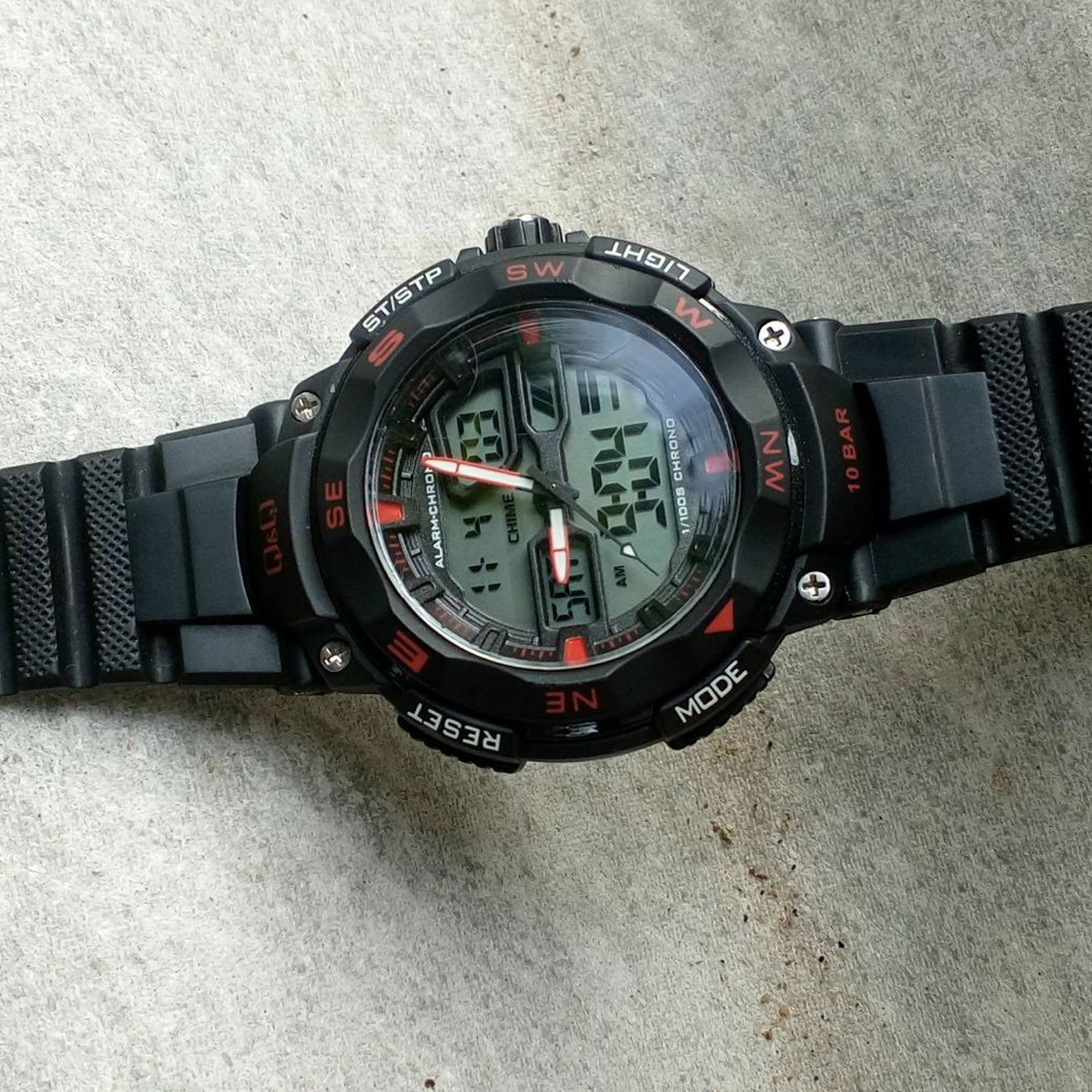 ساعت مچی دیجیتال کیو اند کیو مدل GW85J002Y -  - 12