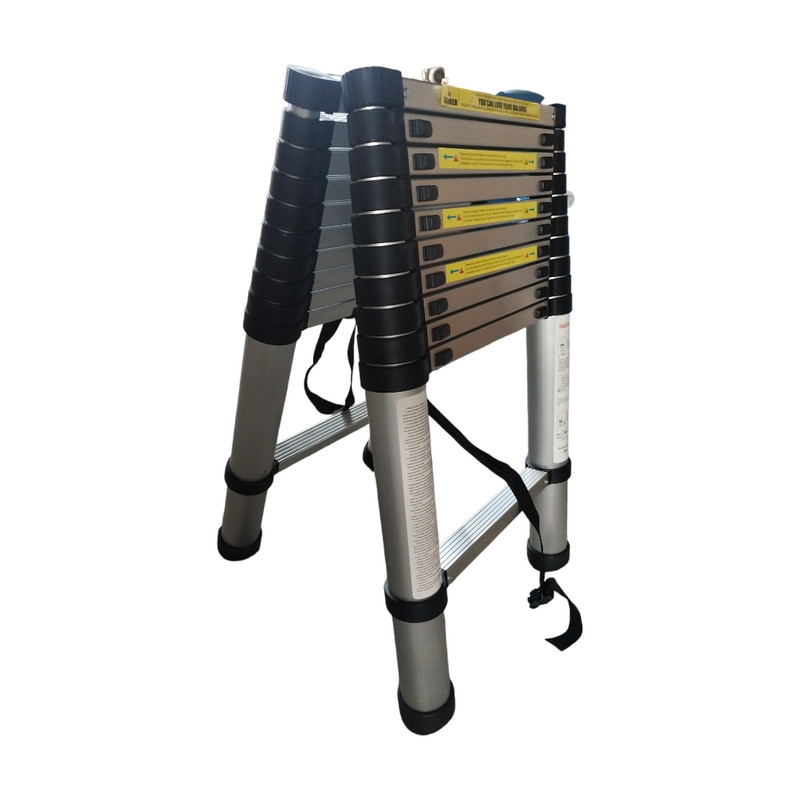 نردبان 11 پله مدل  دو طرفه تاشو