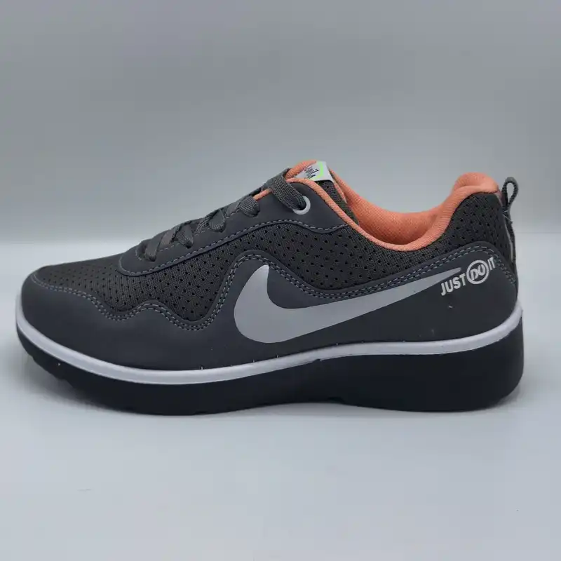 کفش پیاده روی زنانه مدل جاست رنگ طوسی