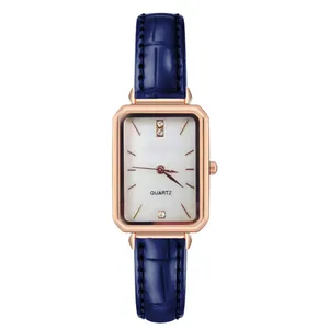 ساعت مچی عقربه‌ای کوارتز زنانه مدل کلاسیک لوکس بند چرم کد T2