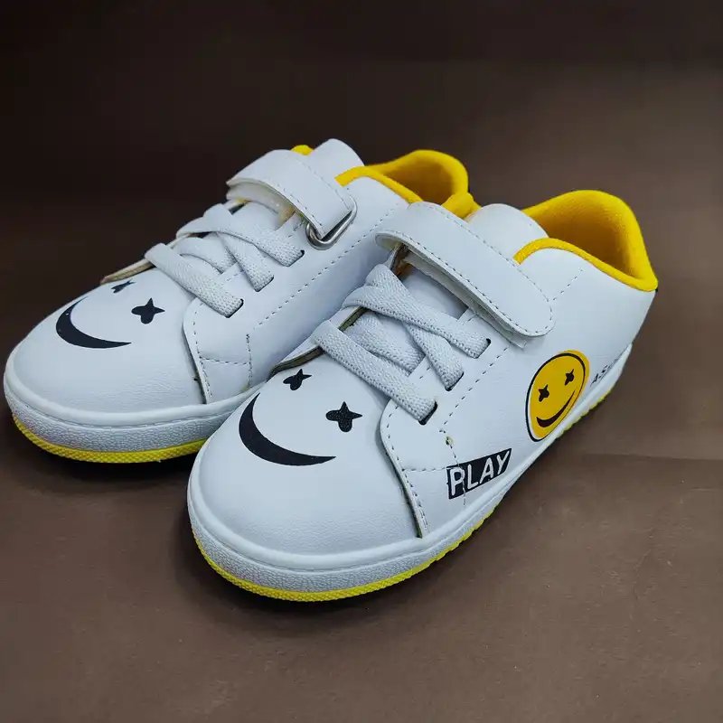 کفش مخصوص پیاده روی بچگانه مدل 2025 XR