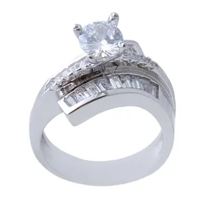    انگشتر نقره زنانه بازرگانی میلادی مدل تک نگین کد AWR_683