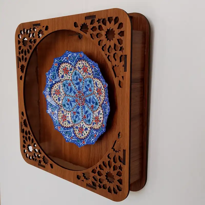 بشقاب مینا کاری طرح گل ختایی کد X75