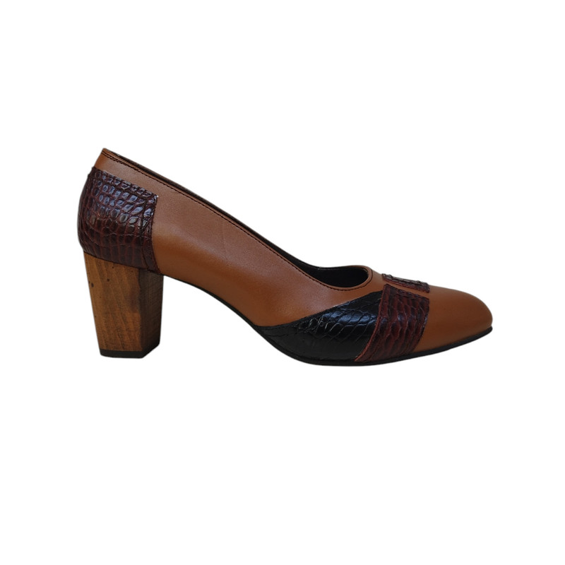 کفش زنانه مدل MNFI 383 چرم طبیعی رنگ عسلی