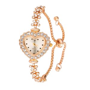 ساعت مچی عقربه ای زنانه مدل  لاویو کد 22