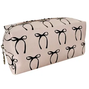 کیف لوازم آرایش زنانه مدل پاپیون