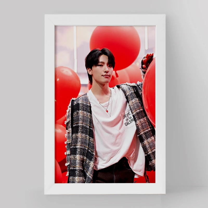 تابلو خندالو مدل دینو گروه سونتین Seventeen کد 21610