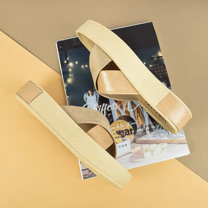 دمپایی زنانه والمو مدل کادیس کد CR.2930