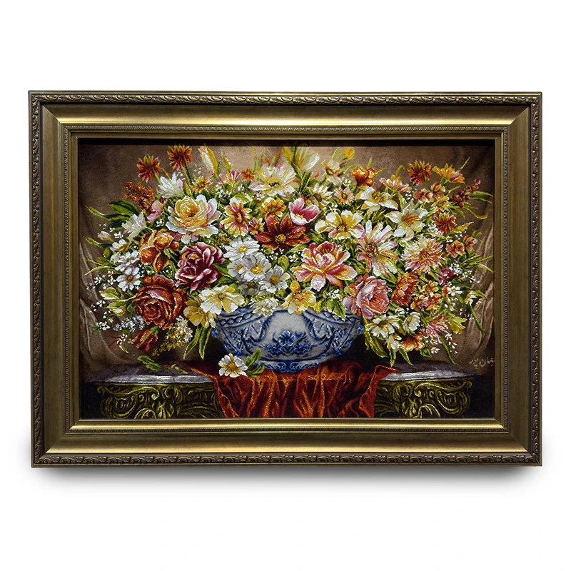 تابلو فرش دستباف طرح گل و  ترمه روی میز عرضی کد 89