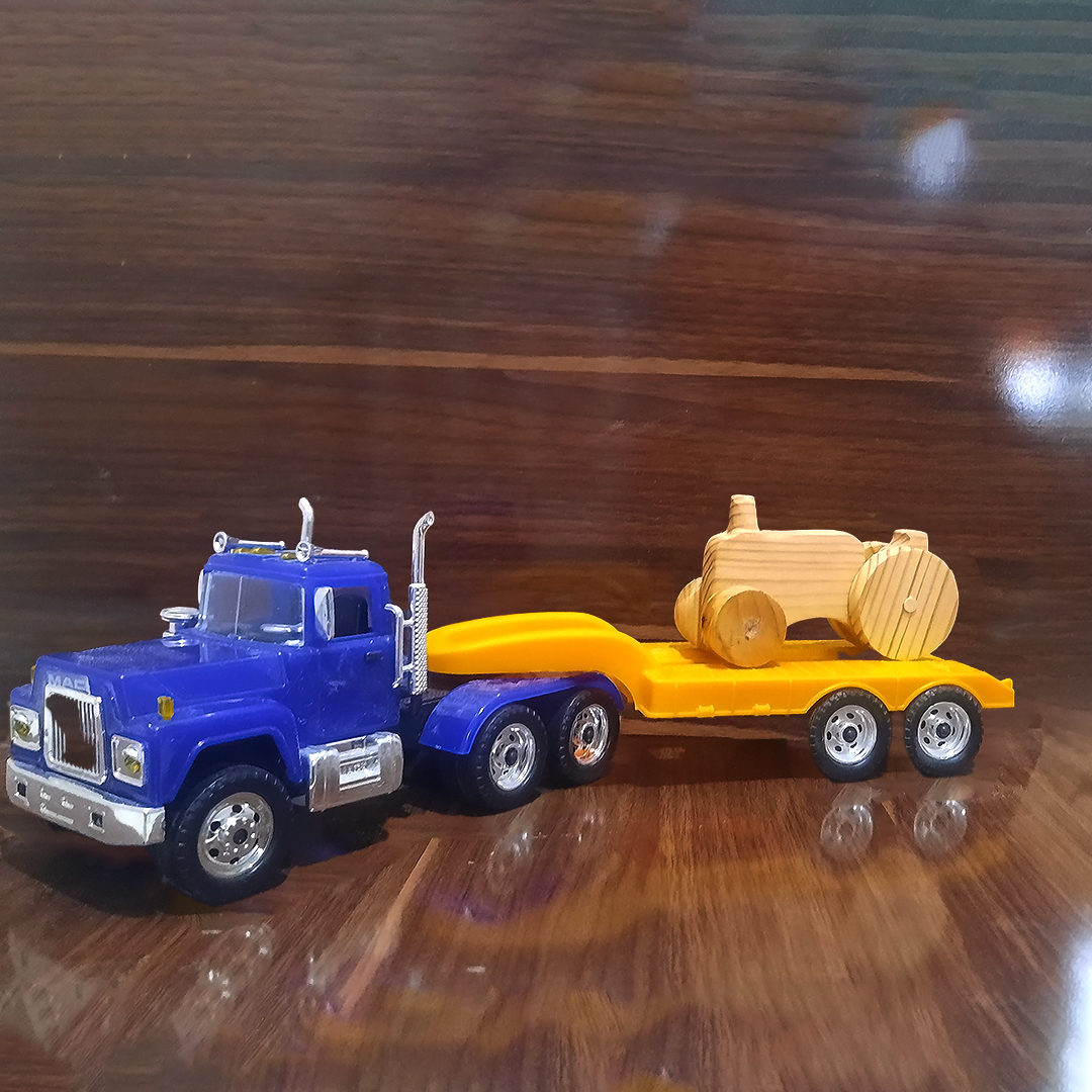 اسباب بازی چوبی مدل تراکتور کد 01