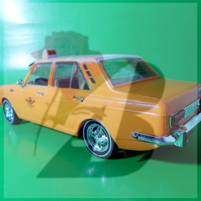 ماکت ماشین مدل تاکسی پیکان