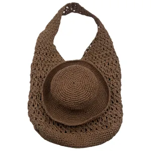 کیف دستی دست دوز زنانه کد 01 به همراه کلاه