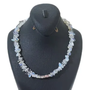 گردنبند زنانه سنگ مدل اُپال 