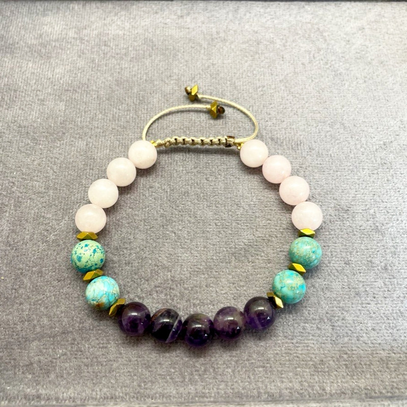 دستبند زنانه مدل آمیتیست و رز کوارتز دستبند زنانه مدل آمیتیست و رز کوارتز