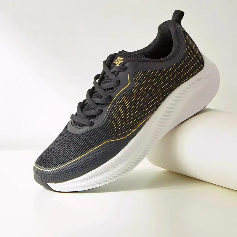 کفش مخصوص دویدن زنانه مکس مدل Textured Lace-Up Sports