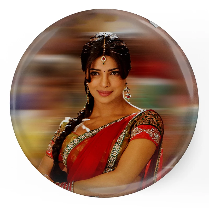 مگنت طرح بازیگر هندی پریانکا چوپرا مدل S12036 