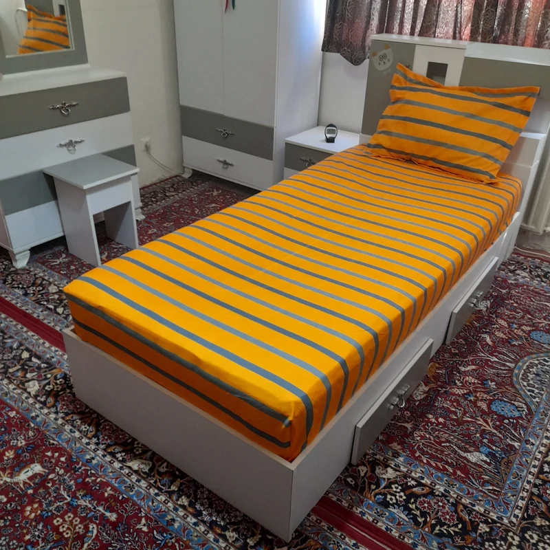 سرویس ملحفه مدل کشدار ni08096 طرح ره راه کد 100 یک نفره دو تکه
