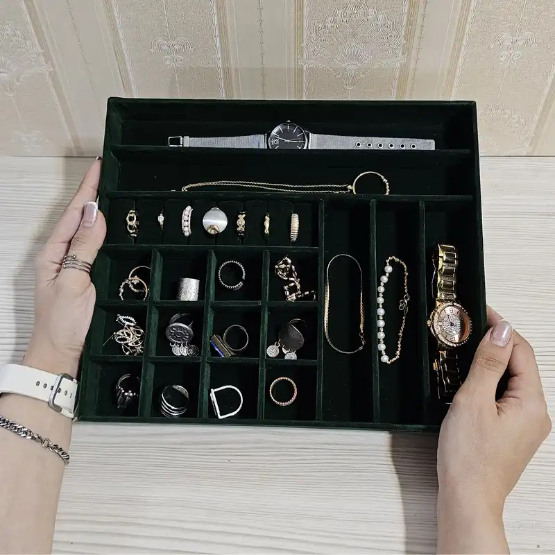 استند جواهرات مدل سینی کد A