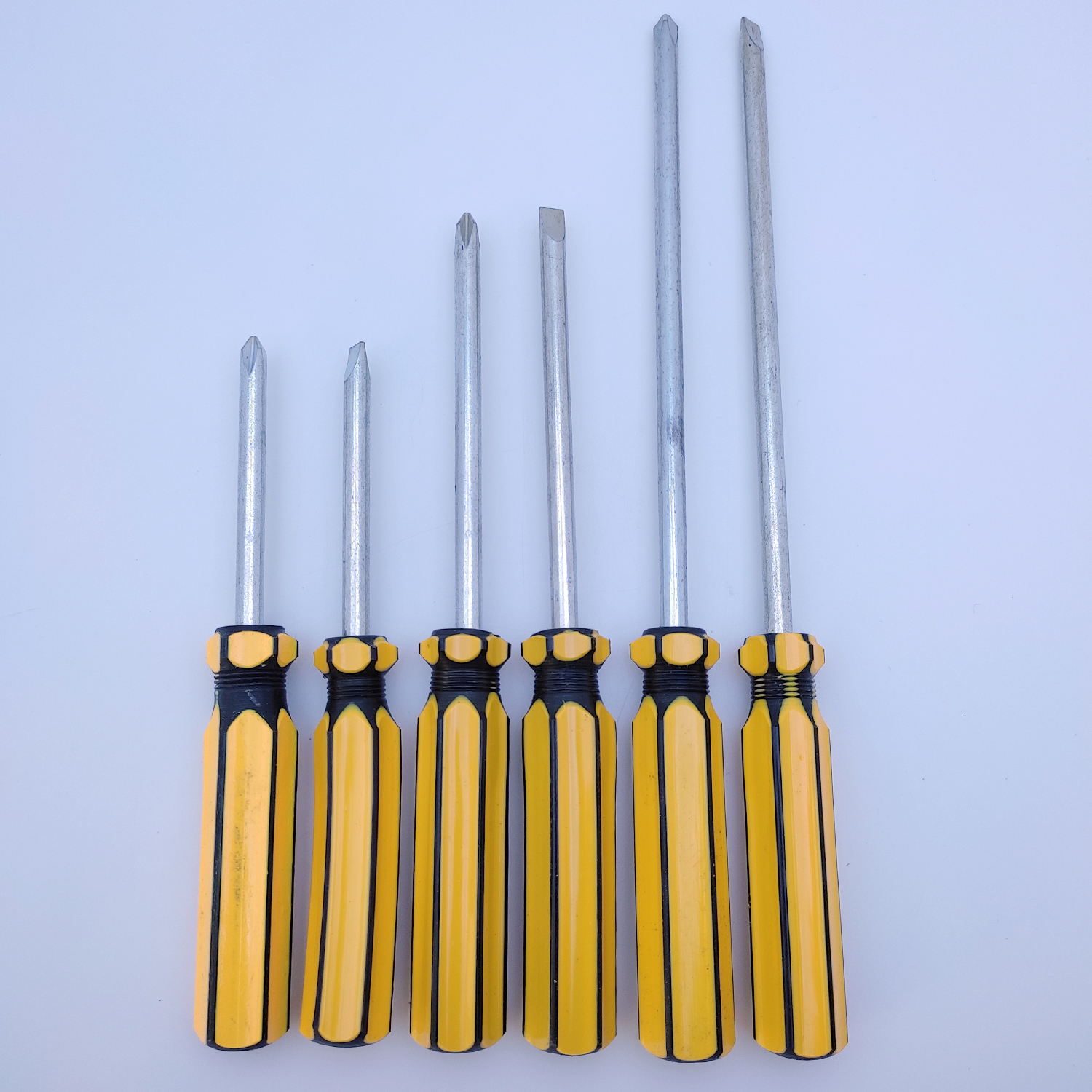 مجموعه 6 عددی پیچ گوشتی دو سو و چهار سو سی ایکس اچ مدل 169