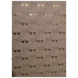 کاغذ کادو مدل کرافت طلاکوب طرح قلبهای مینیمال  سایز 70×50 سانتی متر  بسته 3 عددی