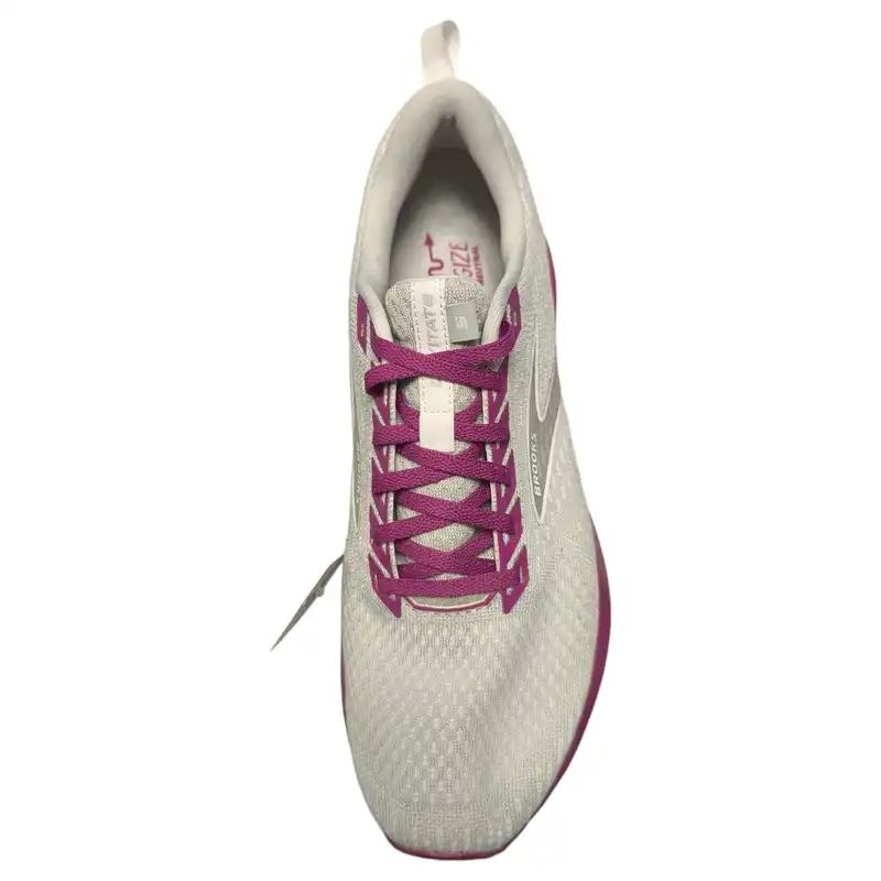 کفش مخصوص دویدن بروکس مدل Levitate 5