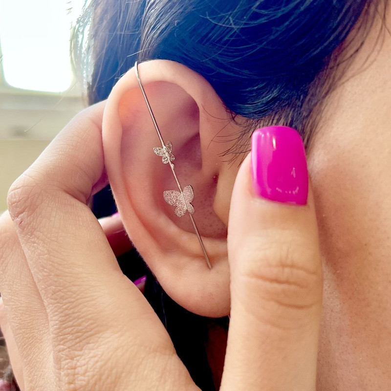 گوشواره دخترانه مدل کراس پروانه آئورا کد 69