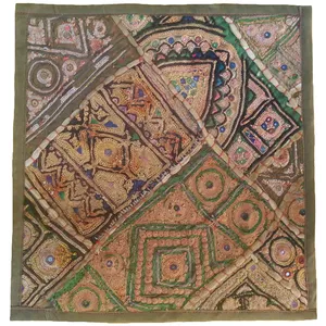 رومیزی سوزن دوزی مدل عسلی کد ZAR30
