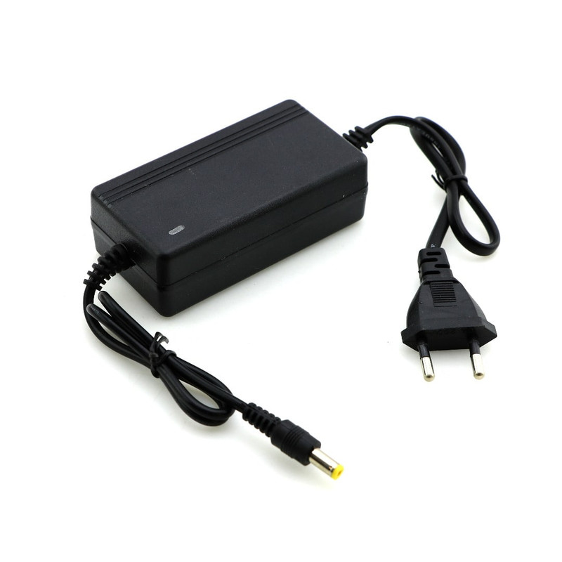 آداپتور 12 ولت 2 آمپر سیسکو مدل SL-142